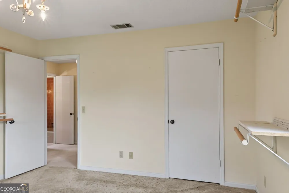 5281 Us Highway 221 Soperton, GA 30457