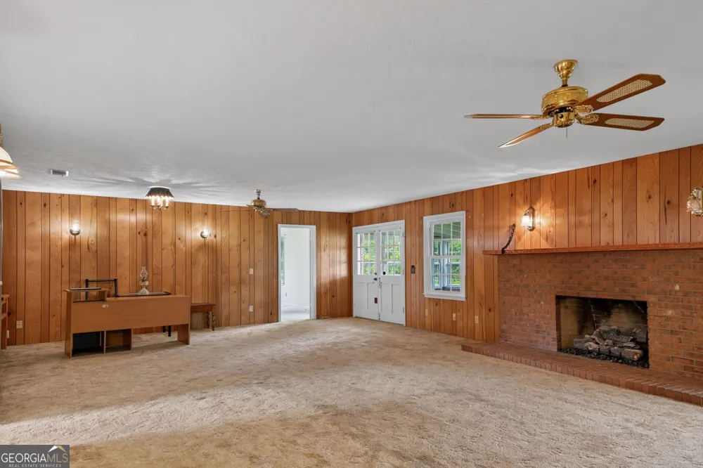 5281 Us Highway 221 Soperton, GA 30457