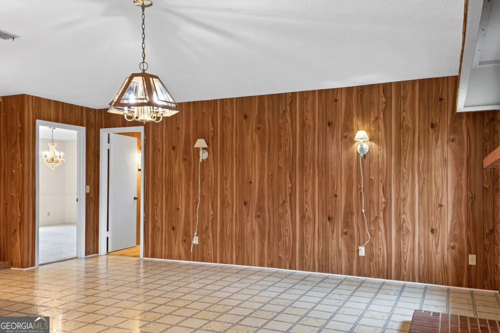 5281 Us Highway 221 Soperton, GA 30457