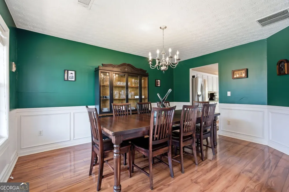 658 Bartow DR Dacula, GA 30019