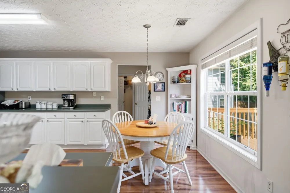 658 Bartow DR Dacula, GA 30019