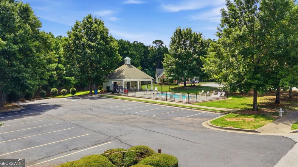 658 Bartow DR Dacula, GA 30019