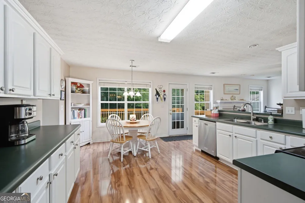 658 Bartow DR Dacula, GA 30019