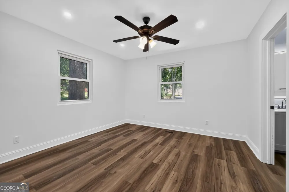 562 Marjorie PL Macon, GA 31204