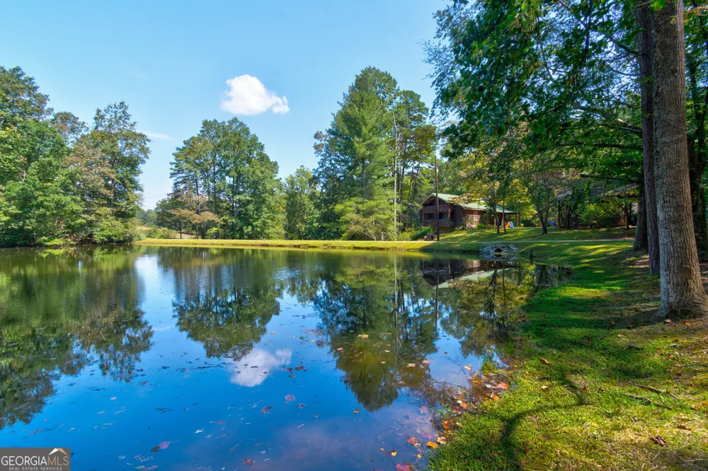 434 Mill Creek DR Dawsonville, GA 30534