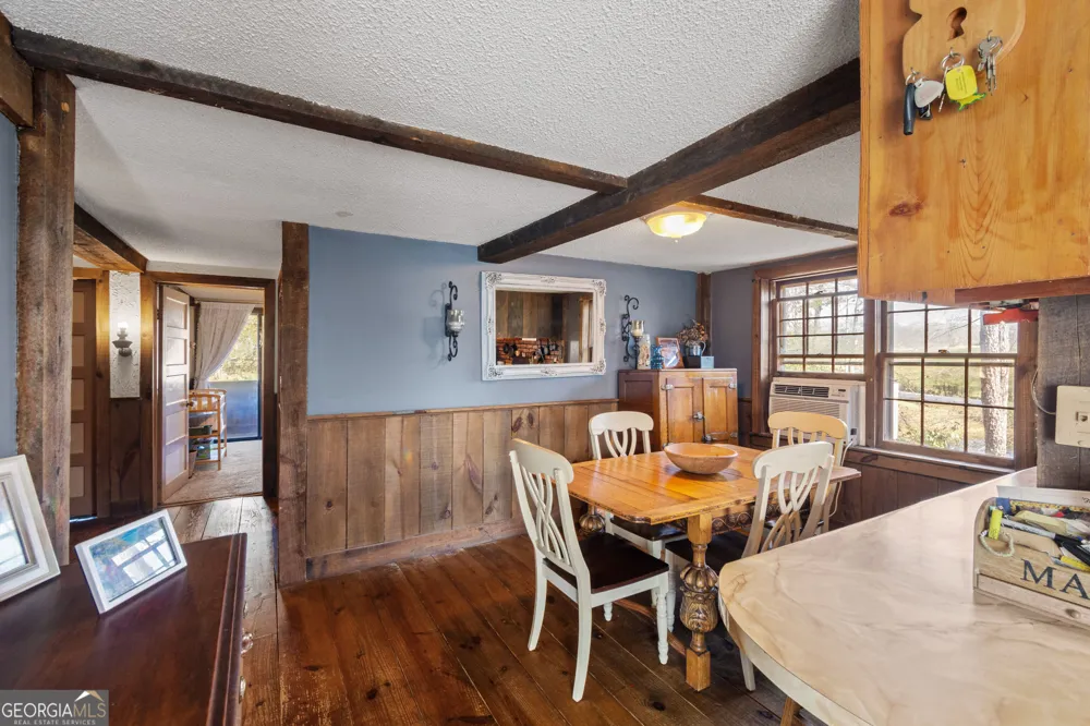434 Mill Creek DR Dawsonville, GA 30534