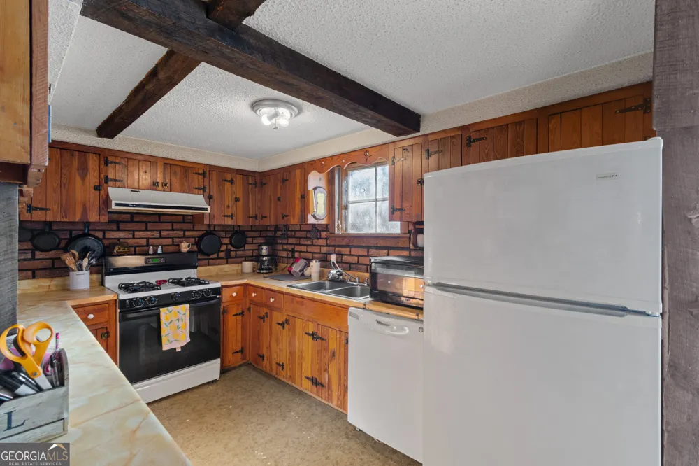 434 Mill Creek DR Dawsonville, GA 30534