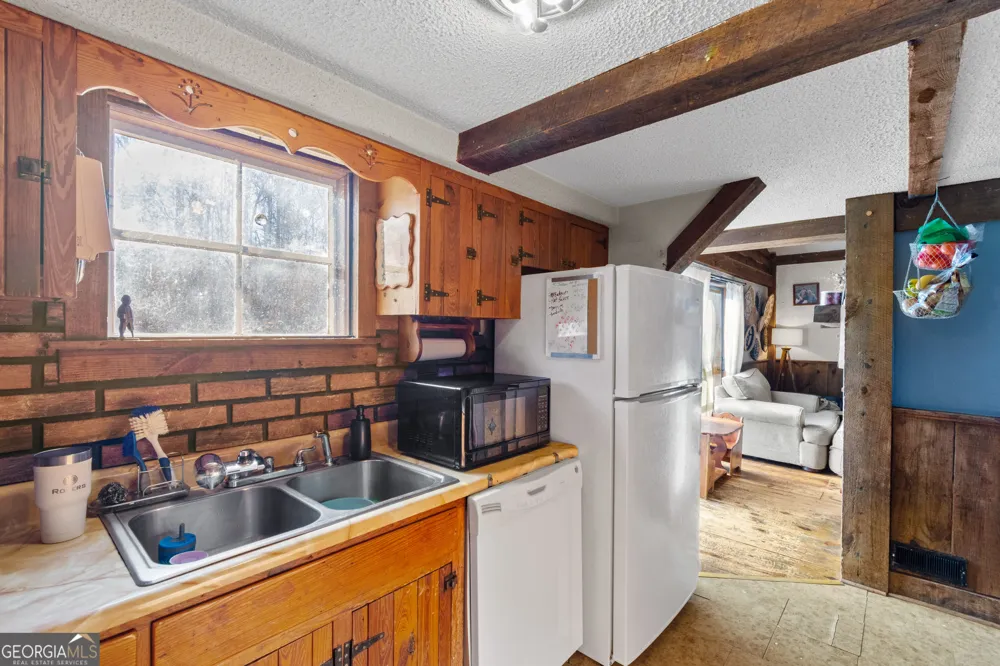 434 Mill Creek DR Dawsonville, GA 30534