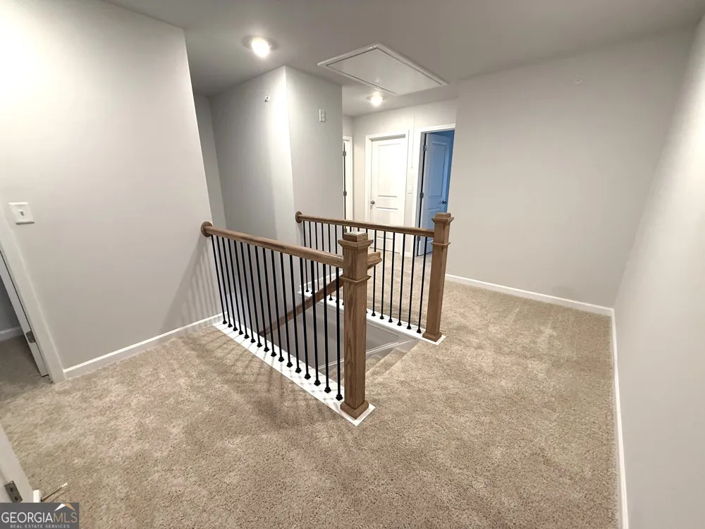 401 Lanier CIR Woodstock, GA 30189