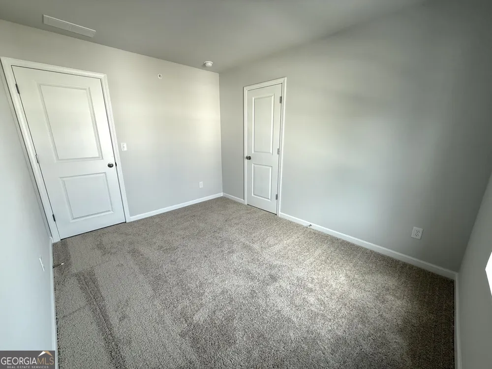 401 Lanier CIR Woodstock, GA 30189
