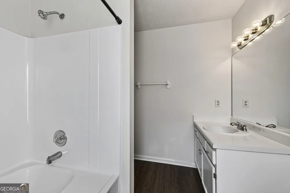 6213 Stoney CV Austell, GA 30168