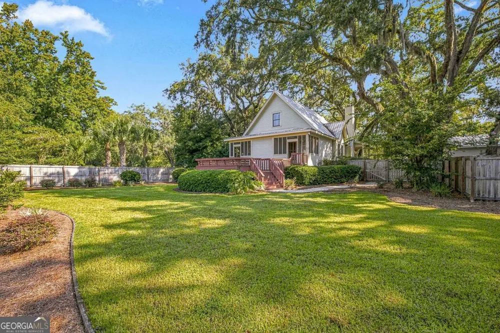104 Youngwood DR St. Simons, GA 31522