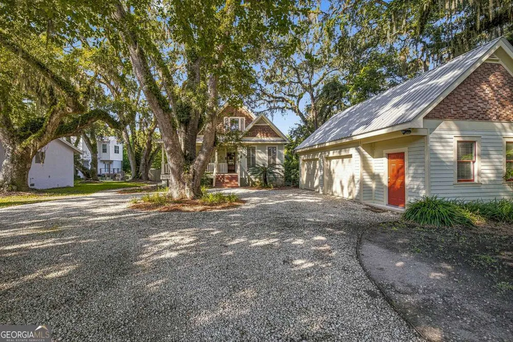 104 Youngwood DR St. Simons, GA 31522