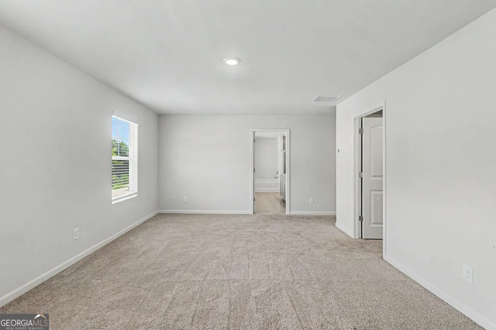 7576 Jennadee DR Fairburn, GA 30213