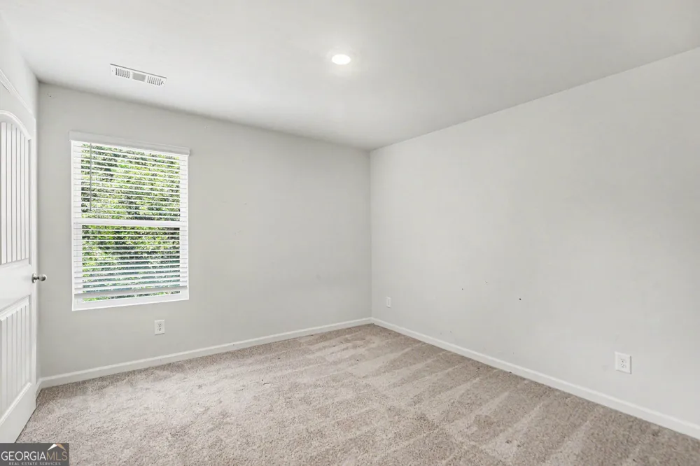 7576 Jennadee DR Fairburn, GA 30213