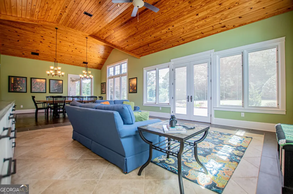 109 Carson PL Carrollton, GA 30117