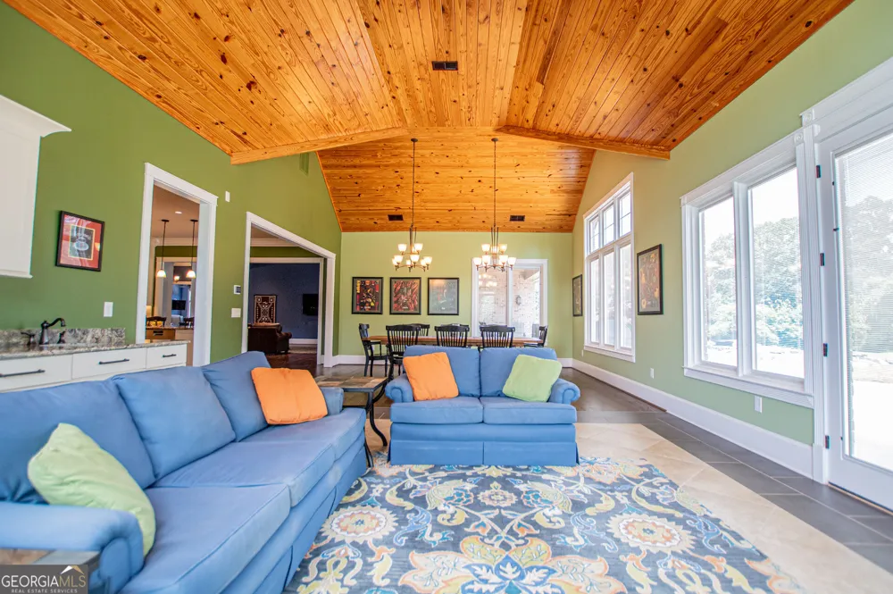 109 Carson PL Carrollton, GA 30117