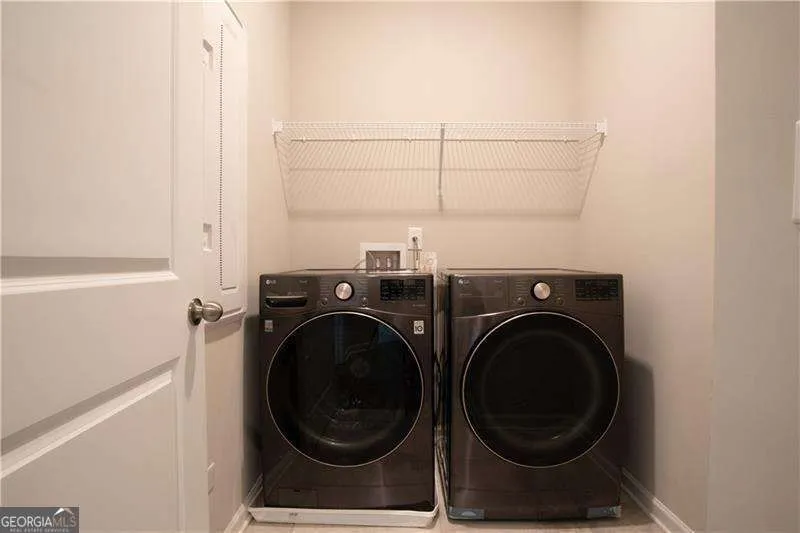 525 Duval DR Alpharetta, GA 30009