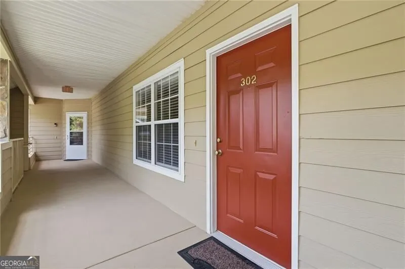 92 Gleneagle CT Clayton, GA 30525