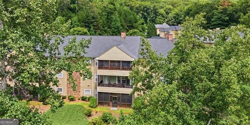 92 Gleneagle CT Clayton, GA 30525