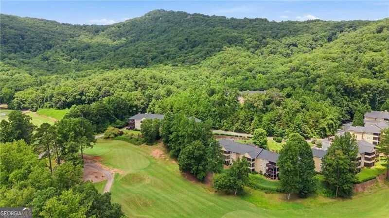 92 Gleneagle CT Clayton, GA 30525