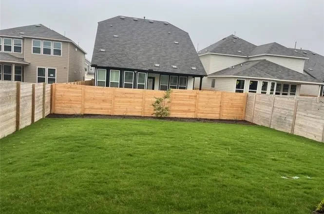 304 Harbors Lane Leander, TX 78641