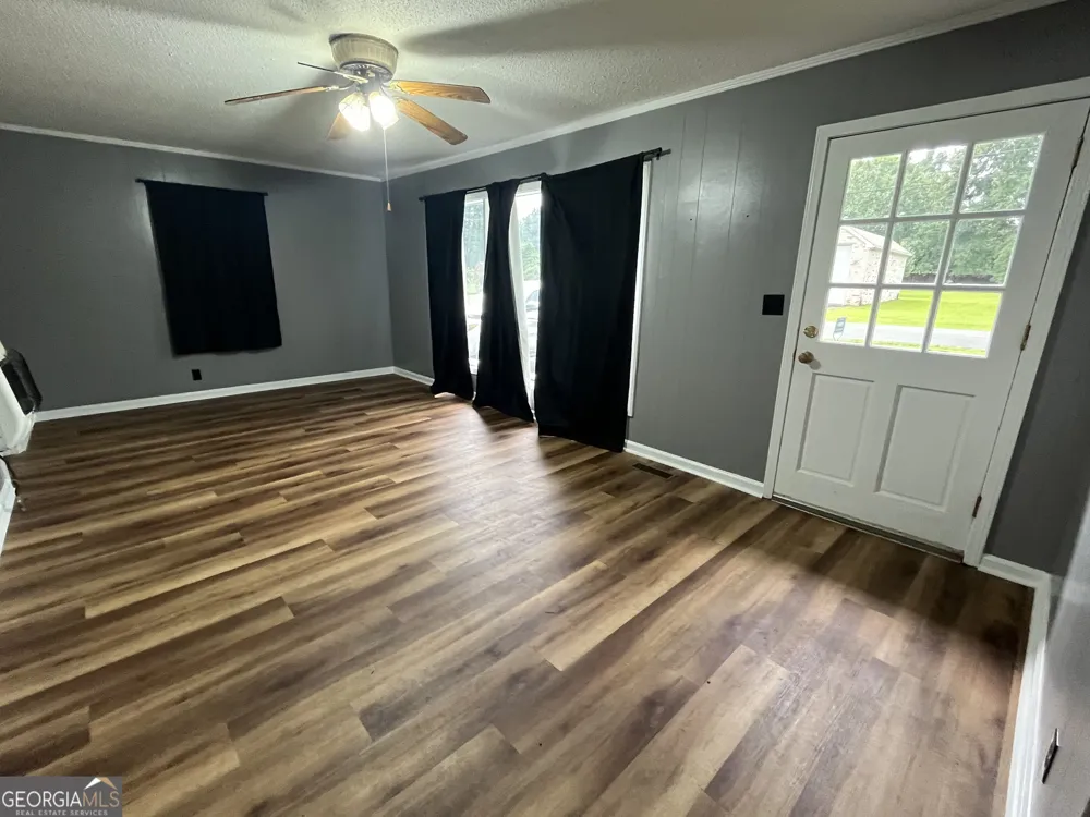 85 Rollins DR Summerville, GA 30747