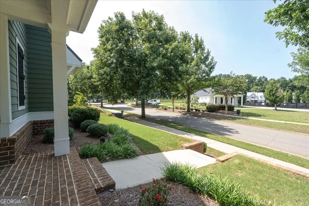 1706 Georgia Club DR Statham, GA 30666