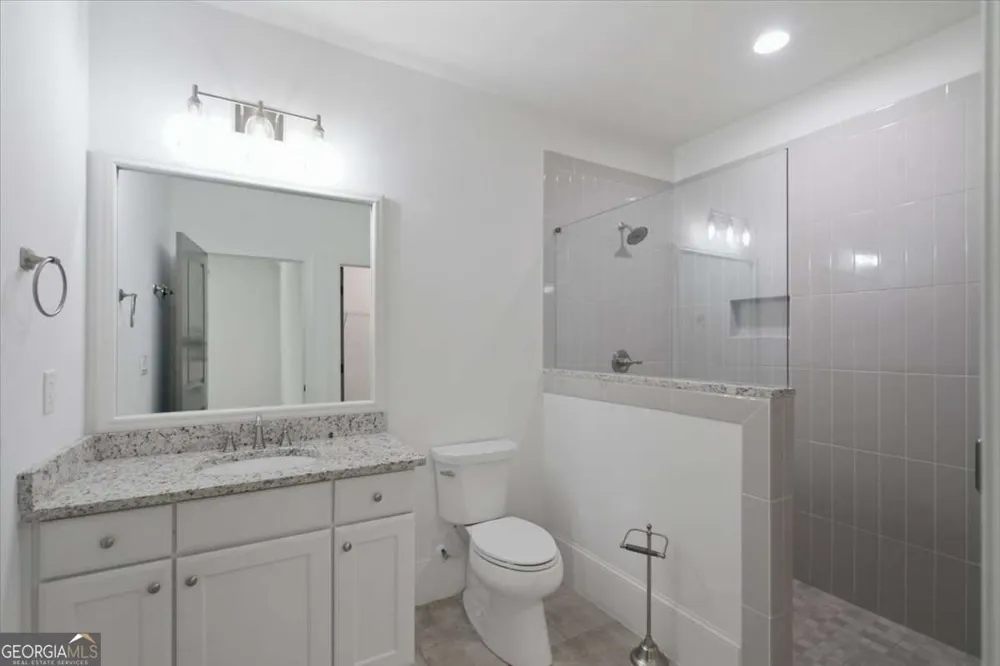 1706 Georgia Club DR Statham, GA 30666
