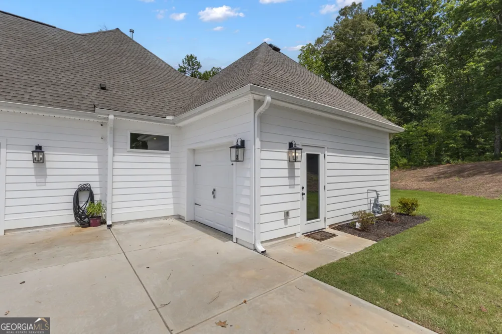 215 Greyfairs AVE Senoia, GA 30276
