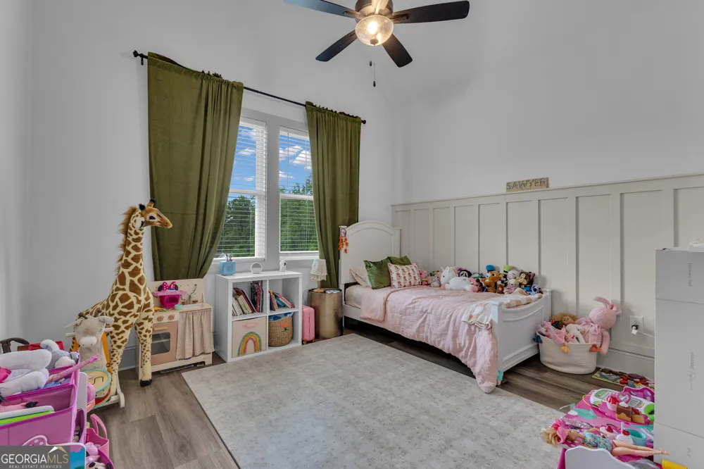 215 Greyfairs AVE Senoia, GA 30276