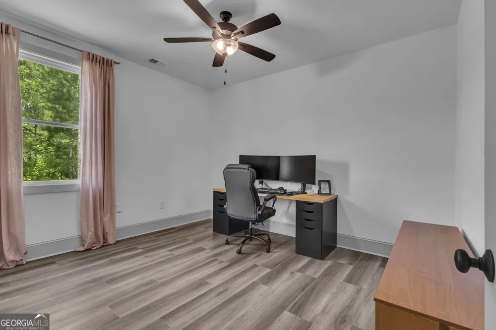 215 Greyfairs AVE Senoia, GA 30276