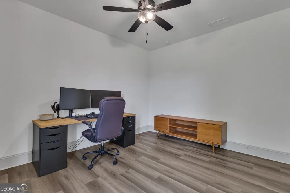 215 Greyfairs AVE Senoia, GA 30276