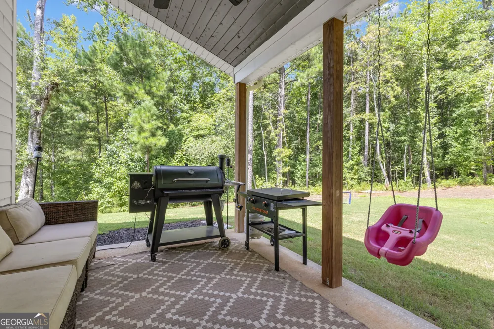 215 Greyfairs AVE Senoia, GA 30276