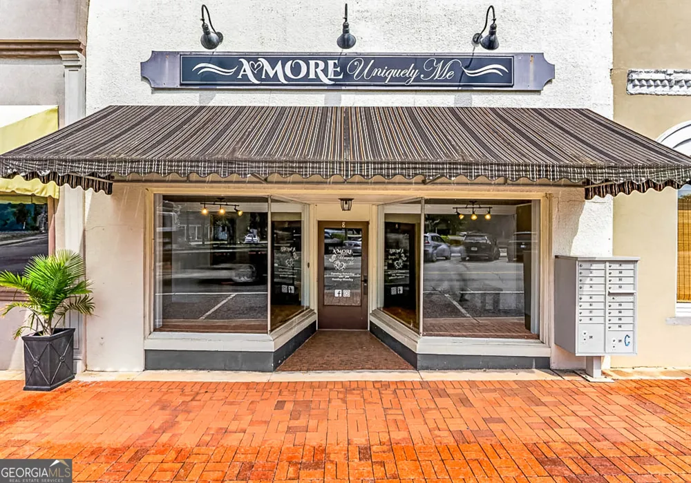 8 E Main ST N Hampton, GA 30228