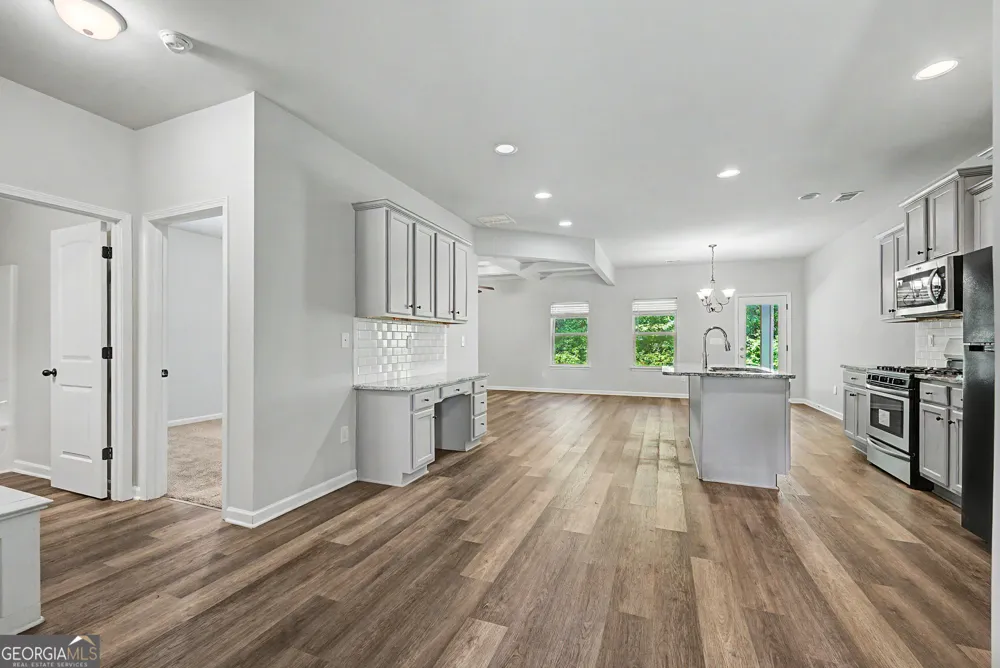 1735 Tricklin SPGS McDonough, GA 30252