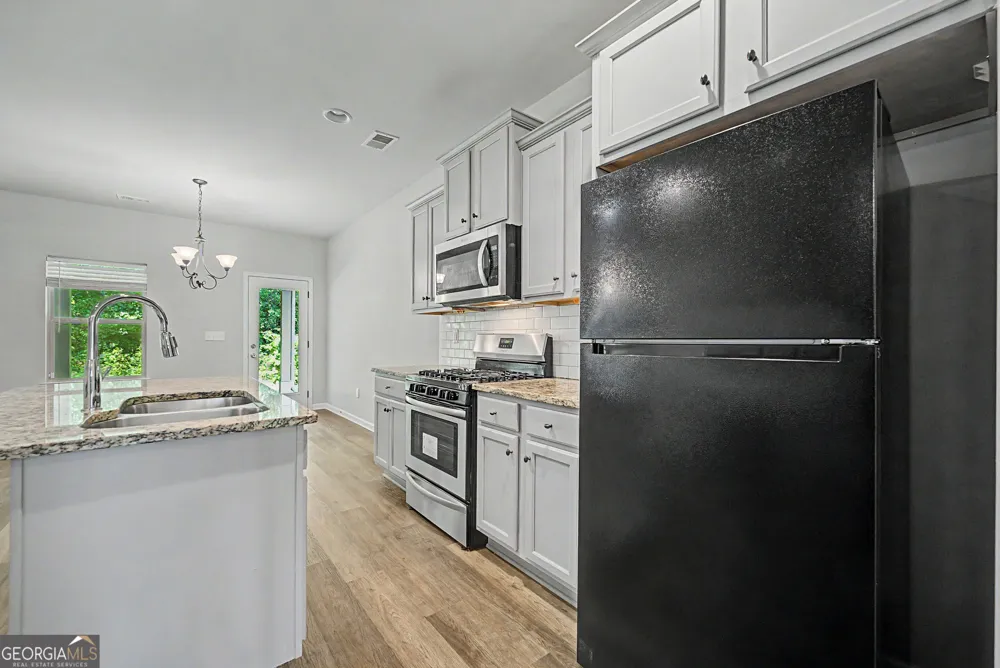 1735 Tricklin SPGS McDonough, GA 30252