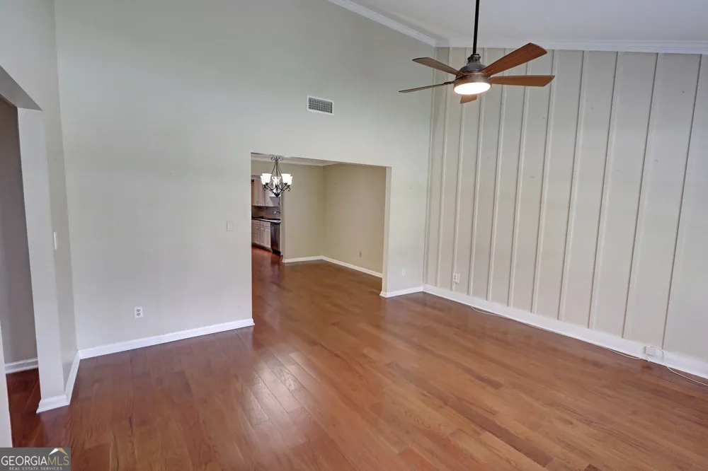 6412 Deerings LN Peachtree Corners, GA 30092