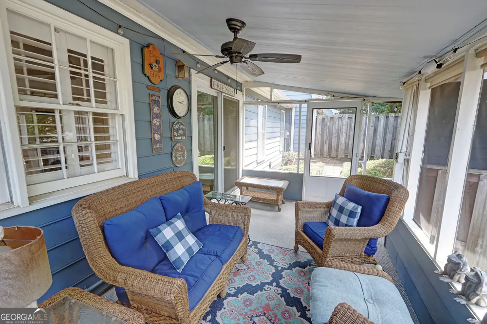 6412 Deerings LN Peachtree Corners, GA 30092