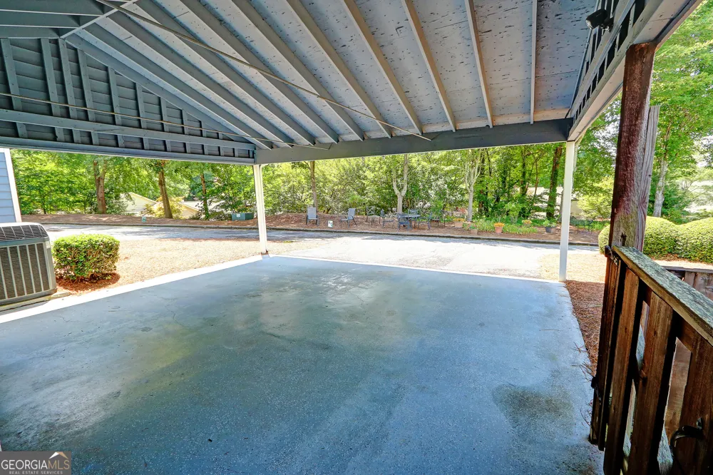 6412 Deerings LN Peachtree Corners, GA 30092