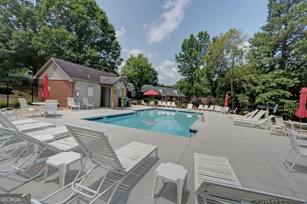 6412 Deerings LN Peachtree Corners, GA 30092