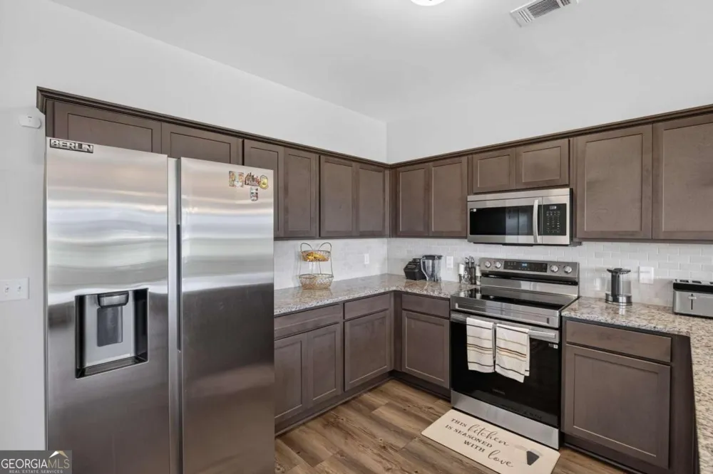 235 Deerfield DR NE Ludowici, GA 31316
