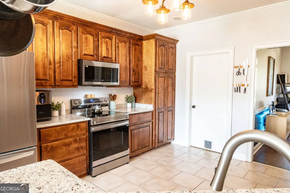 304 Victoria CIR Warner Robins, GA 31088