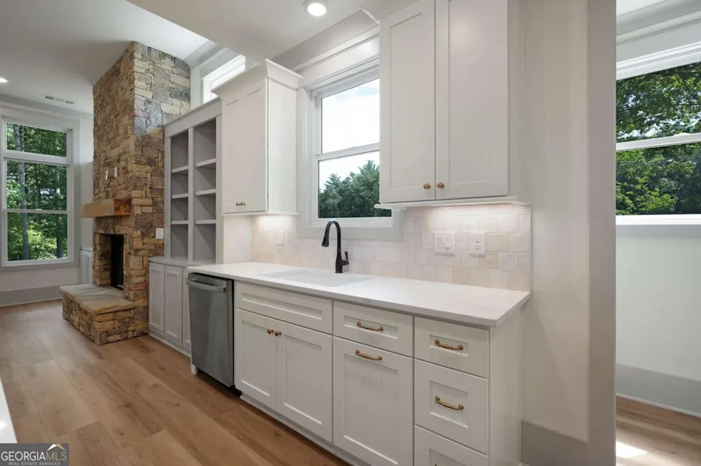 30 Villa Vista Jasper, GA 30143