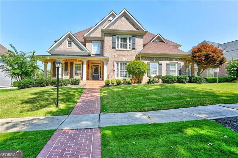 1043 Meadow Club CT Suwanee, GA 30024
