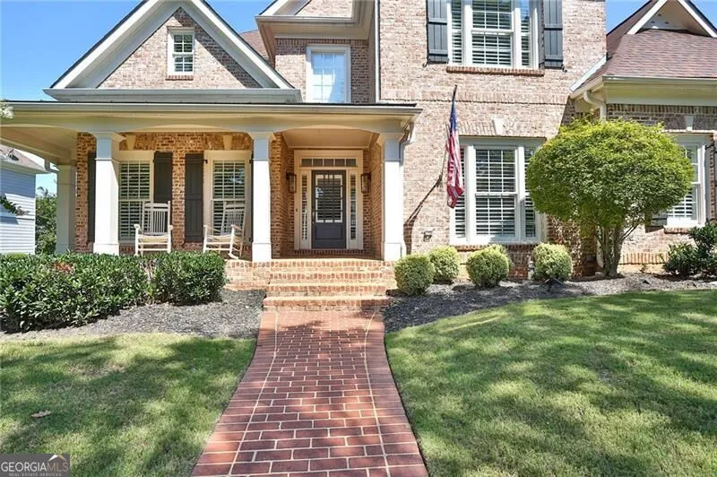 1043 Meadow Club CT Suwanee, GA 30024