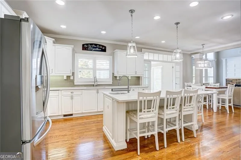 1043 Meadow Club CT Suwanee, GA 30024