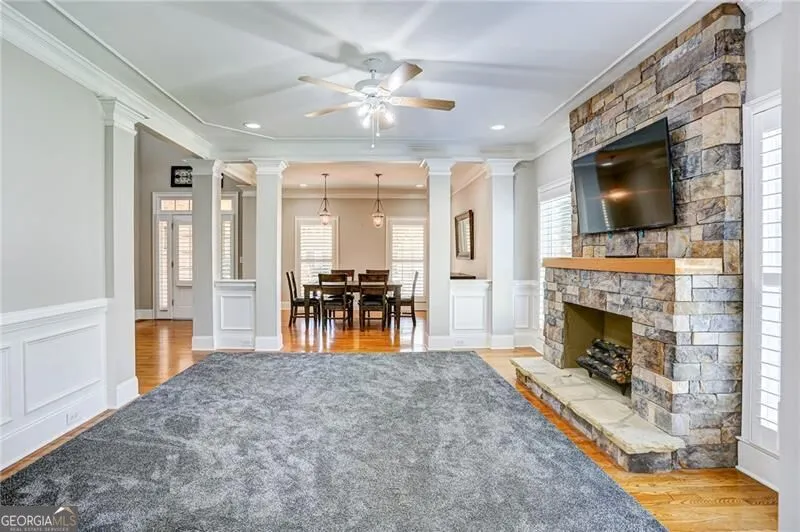 1043 Meadow Club CT Suwanee, GA 30024