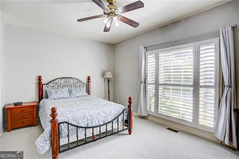 1043 Meadow Club CT Suwanee, GA 30024