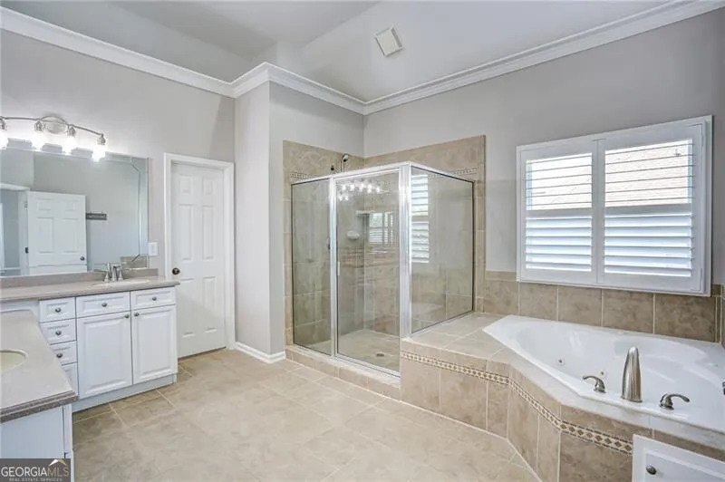 1043 Meadow Club CT Suwanee, GA 30024